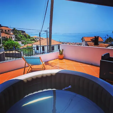 Casa Ascencao, Vista Mar Madeira فيلة فونشال